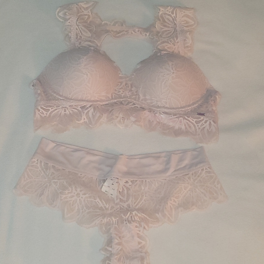 Victoria's Secret Bra and Panty Set